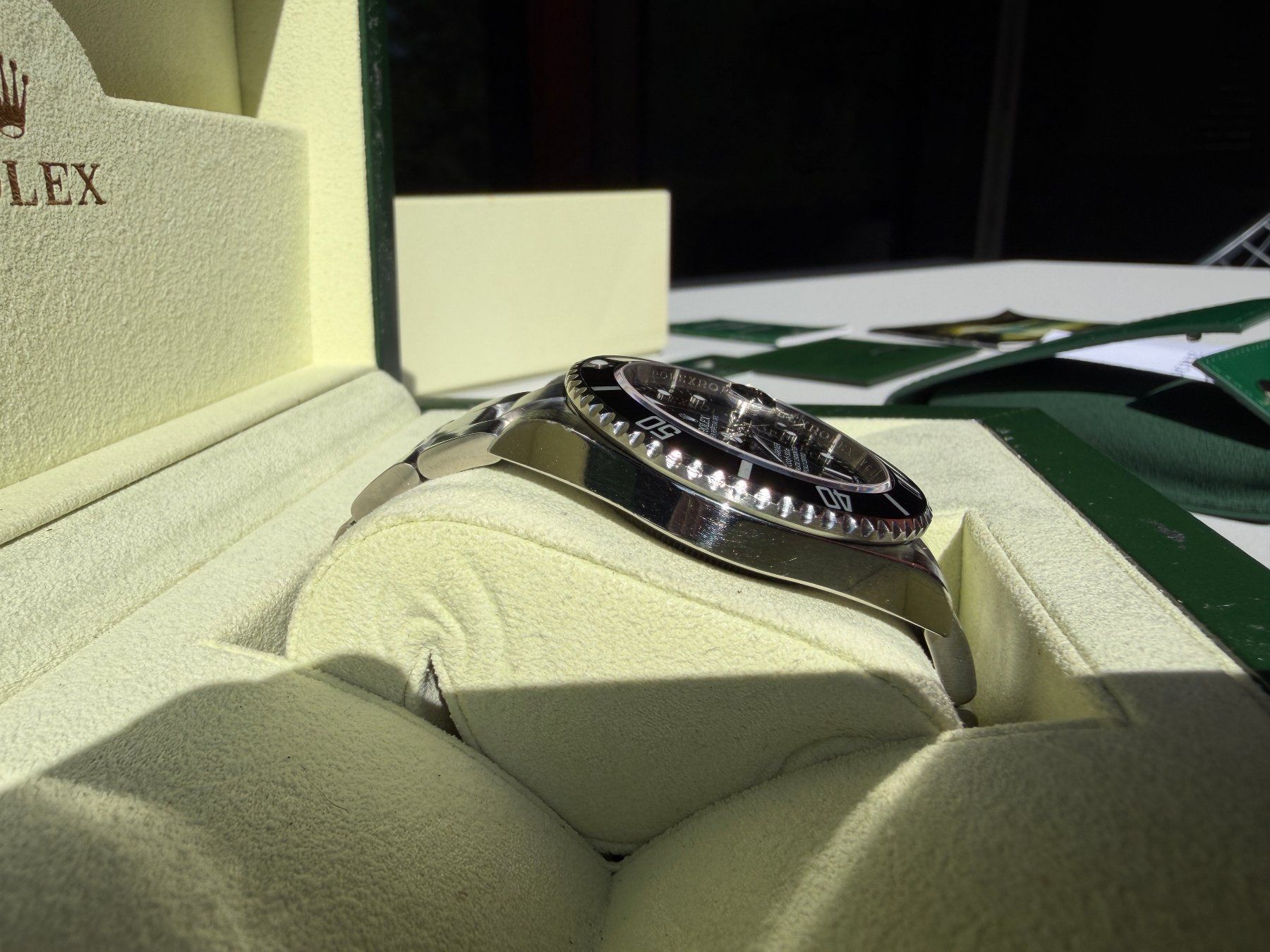 Rolex Orologi: Rolex Submariner date 40mm 2009 – Usato da Vuadens venduto da 0vomaltine 3