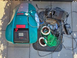 Bosch Indego 1000 Connect inkl. Zubehör