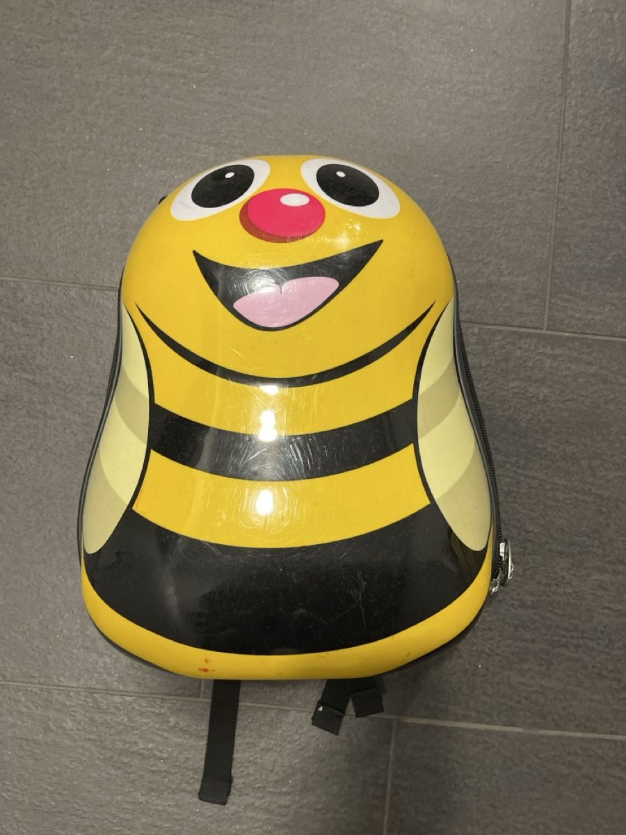 Sacs & sacs à dos: Kinder Rucksack gebraucht, aber gut erhalten. – D'occasion à Wattwil par vonMatterhorn