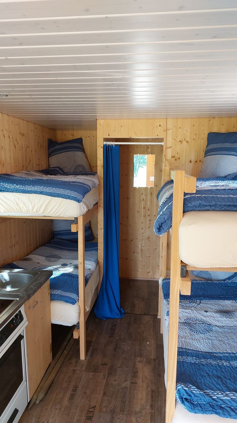 Mobile-home: Tiny House auf Rädern- sofort verfügbar – D'occasion à Les Reussilles par nin_xn8m 6