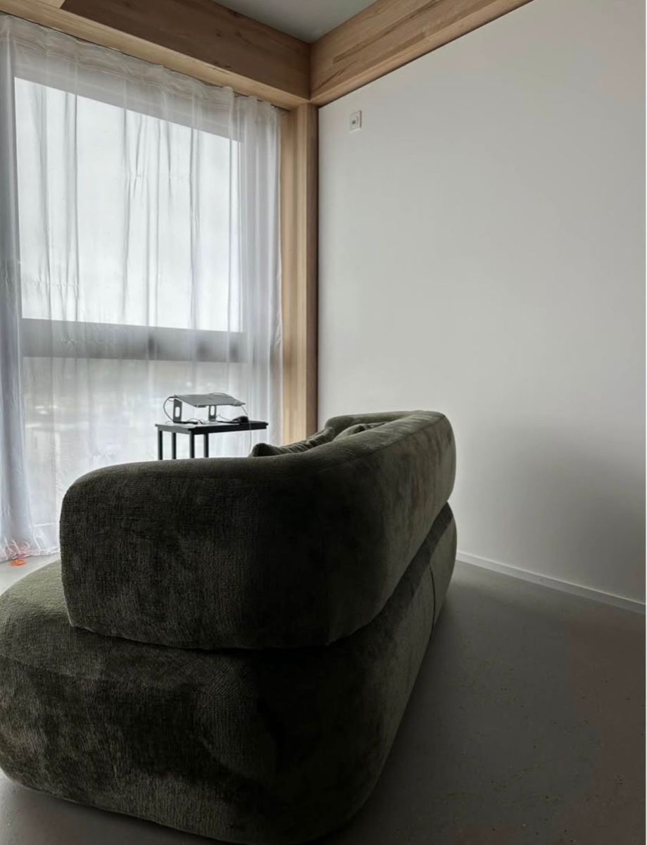 Divani: Stylish Sofa Beckley - Wunderschönes grünes Sofa – Usato da Regensdorf venduto da celerina_00 4