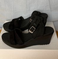 Crocs Sandalen mit Keilabsatz Schwarz Gr. 39/40 (W9) Wedges