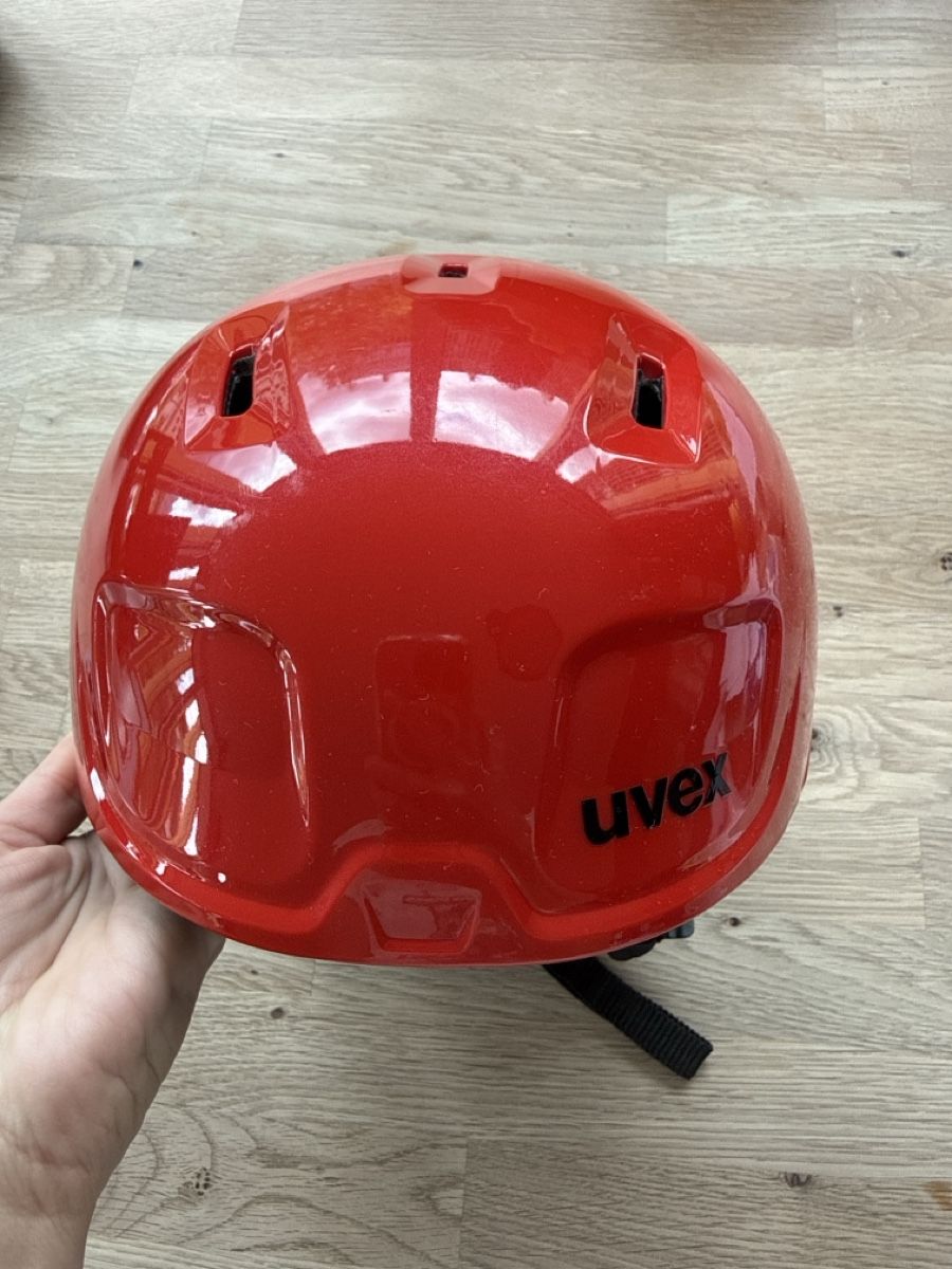 Uvex Caschi: UVEX Kinder Ski Helm – Usato da Luzern venduto da nad_nf8f