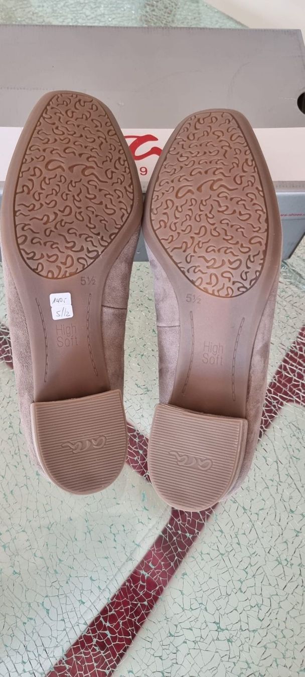 Chaussures femmes: Ara Gr. 38 – Neuf avec emballage d'origine à Luzern par Reni025 1