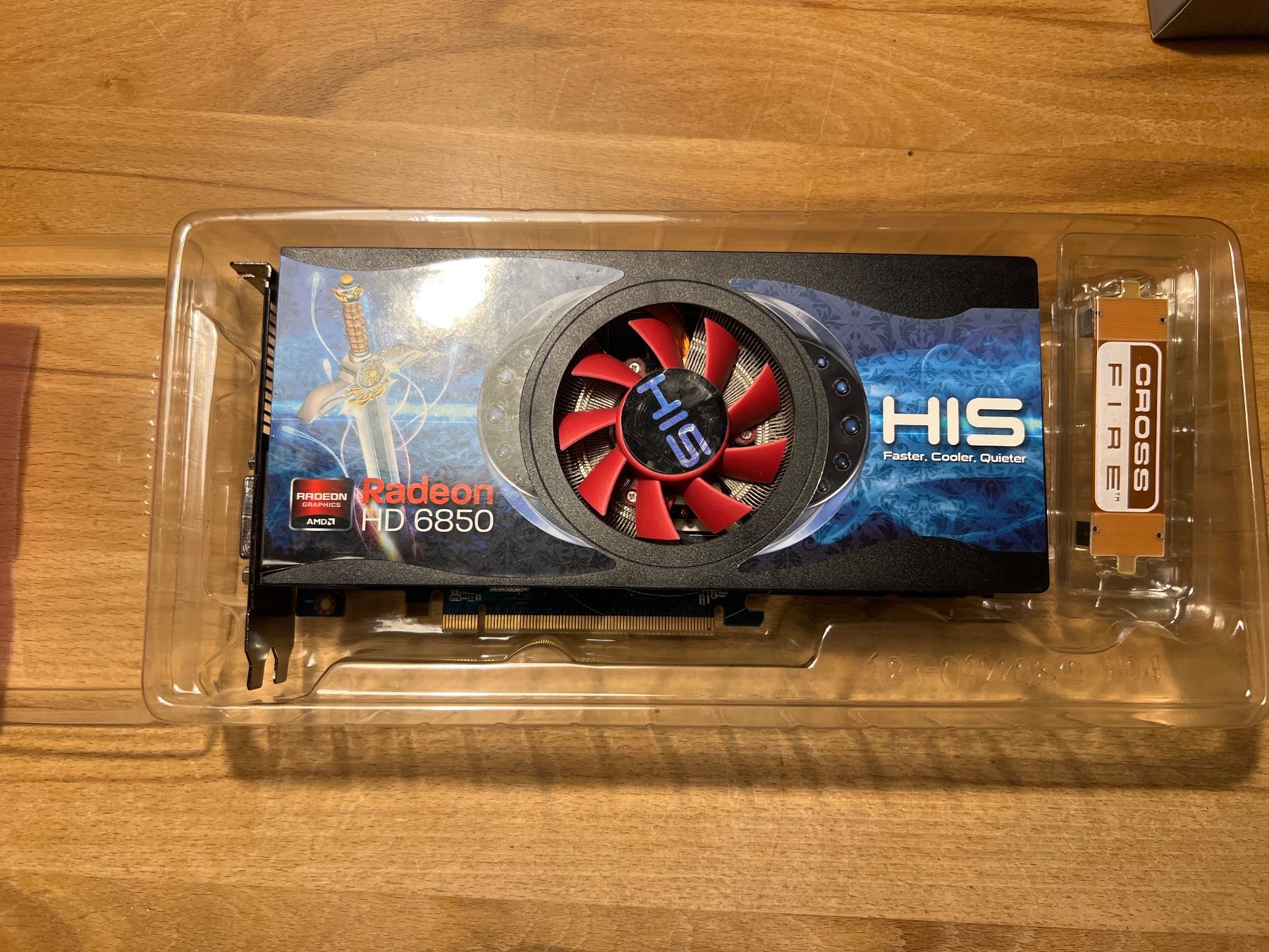 Amd Schede grafiche: HIS Radeon HD 6850 Grafikkarte – Usato da Konolfingen venduto da Fridez 2