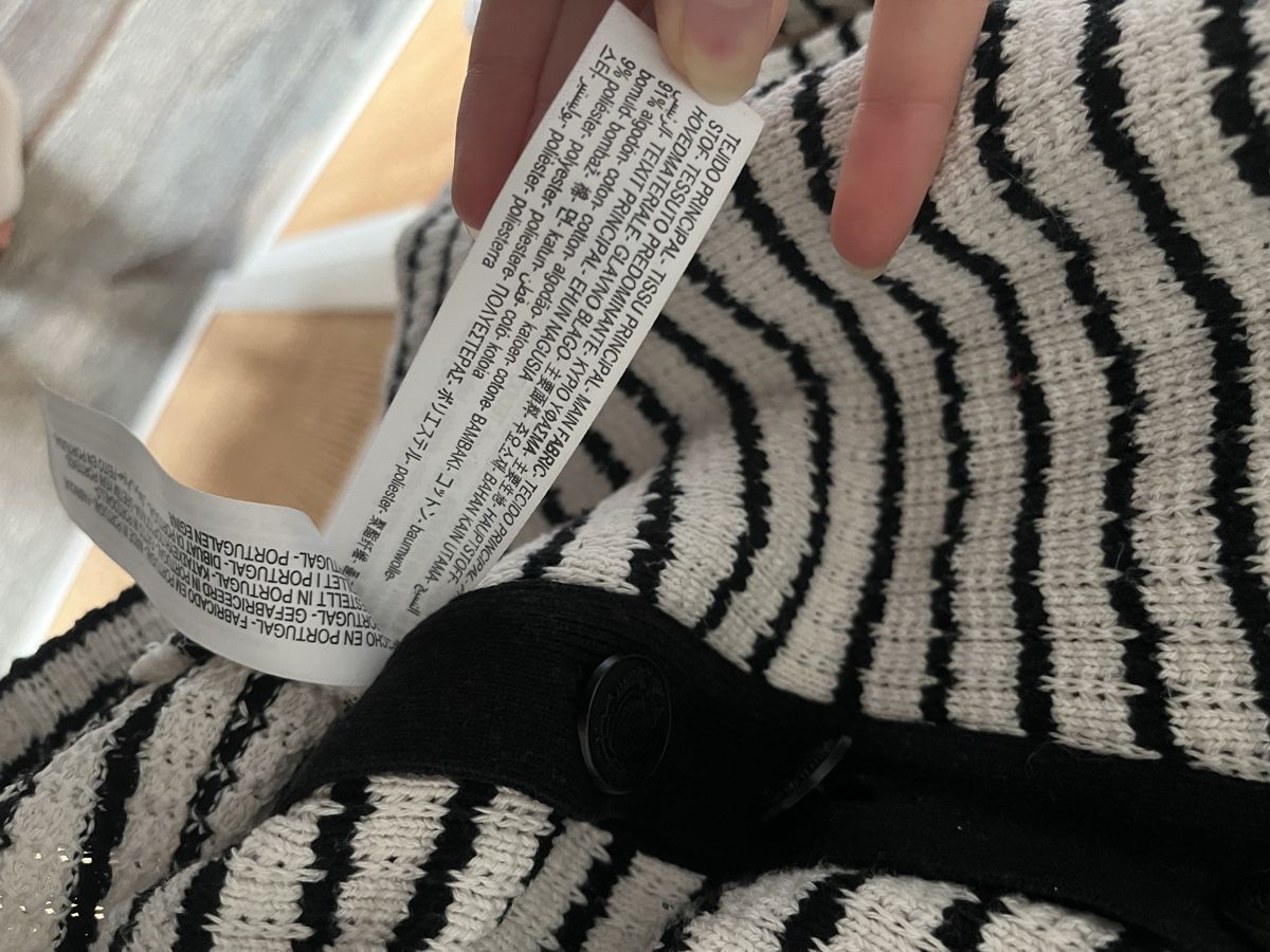 Massimo Dutti Giacche: Schicke Strickjacke von Massimo Dutti – Nuovo (secondo la descrizione) da Zürich venduto da lou_q5l7 3