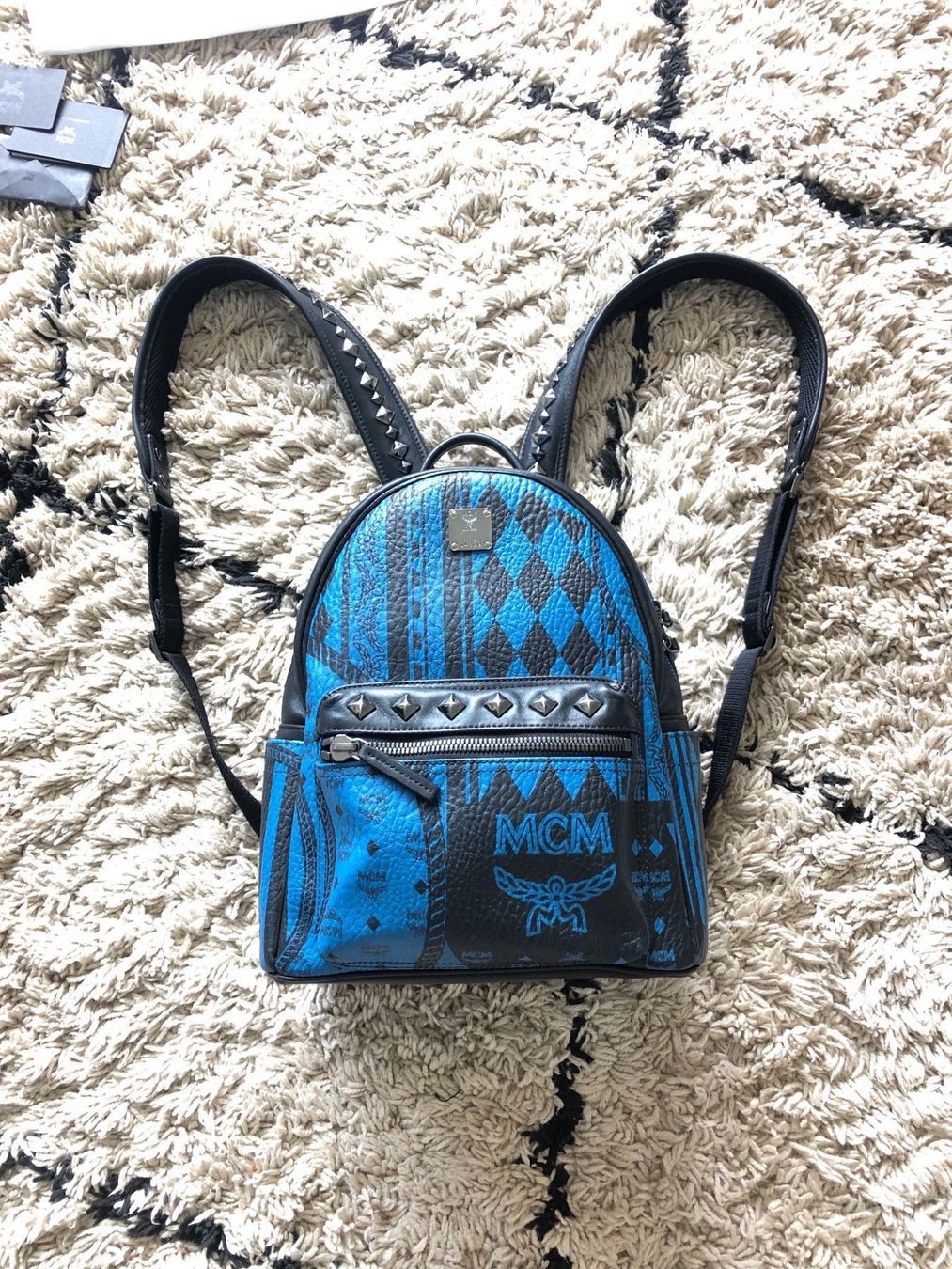 Mcm Zaini: Original Mcm Stark Baroque Print Rucksack Leder – Usato da Buchs ZH venduto da crazyhandbaggirl123 1