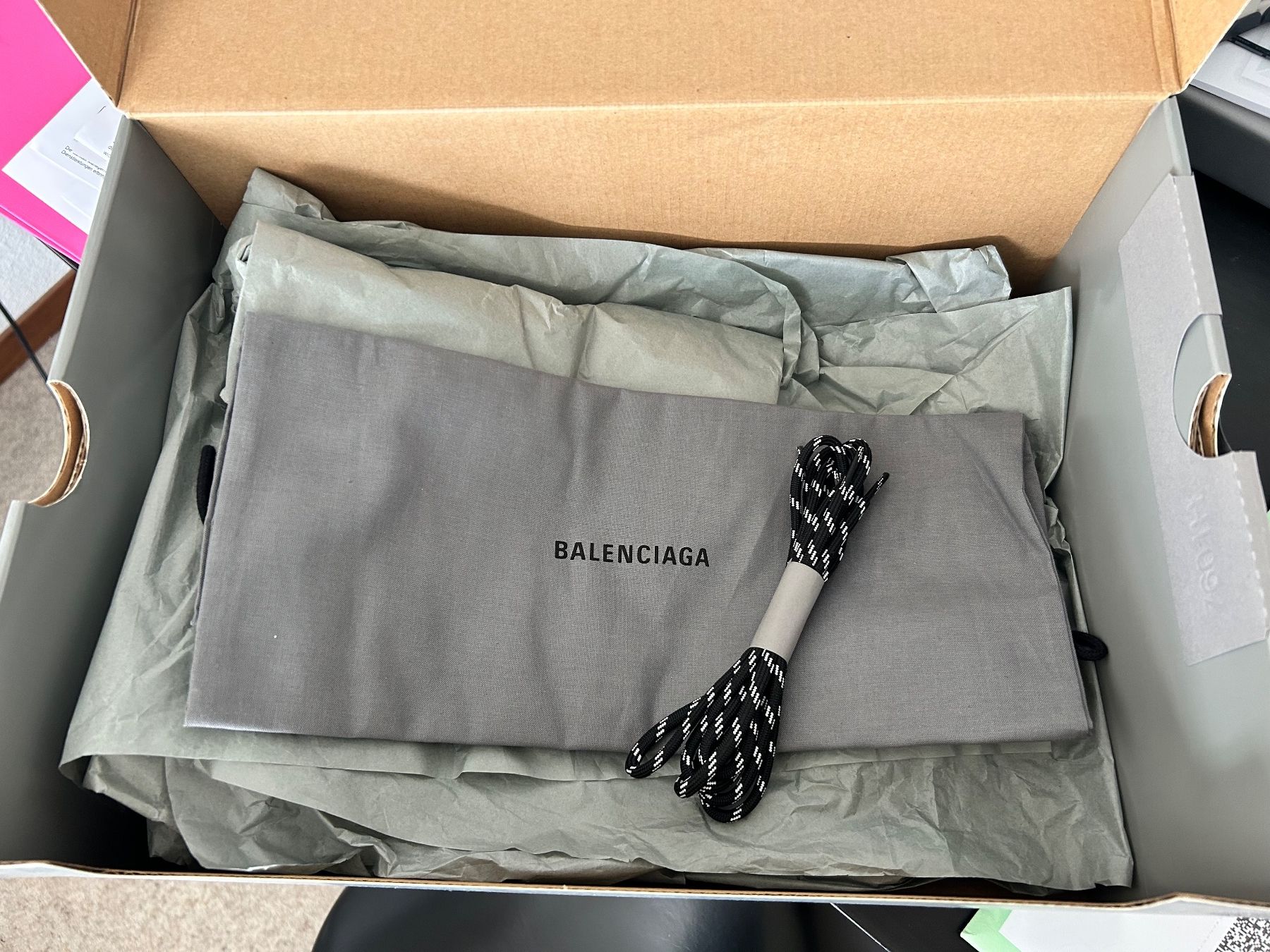 Balenciaga Scarpe da uomo: Balenciaga Triple S Black – Nuovo (secondo la descrizione) da Schliern b. Köniz venduto da need-it 2