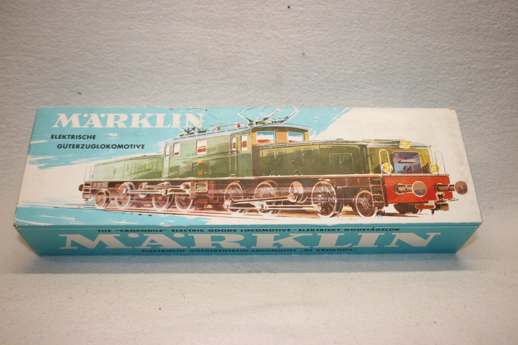 Märklin Modellini di ferrovie: Märklin HO Krokodil 3015 – Usato da Thun venduto da Eika43 1