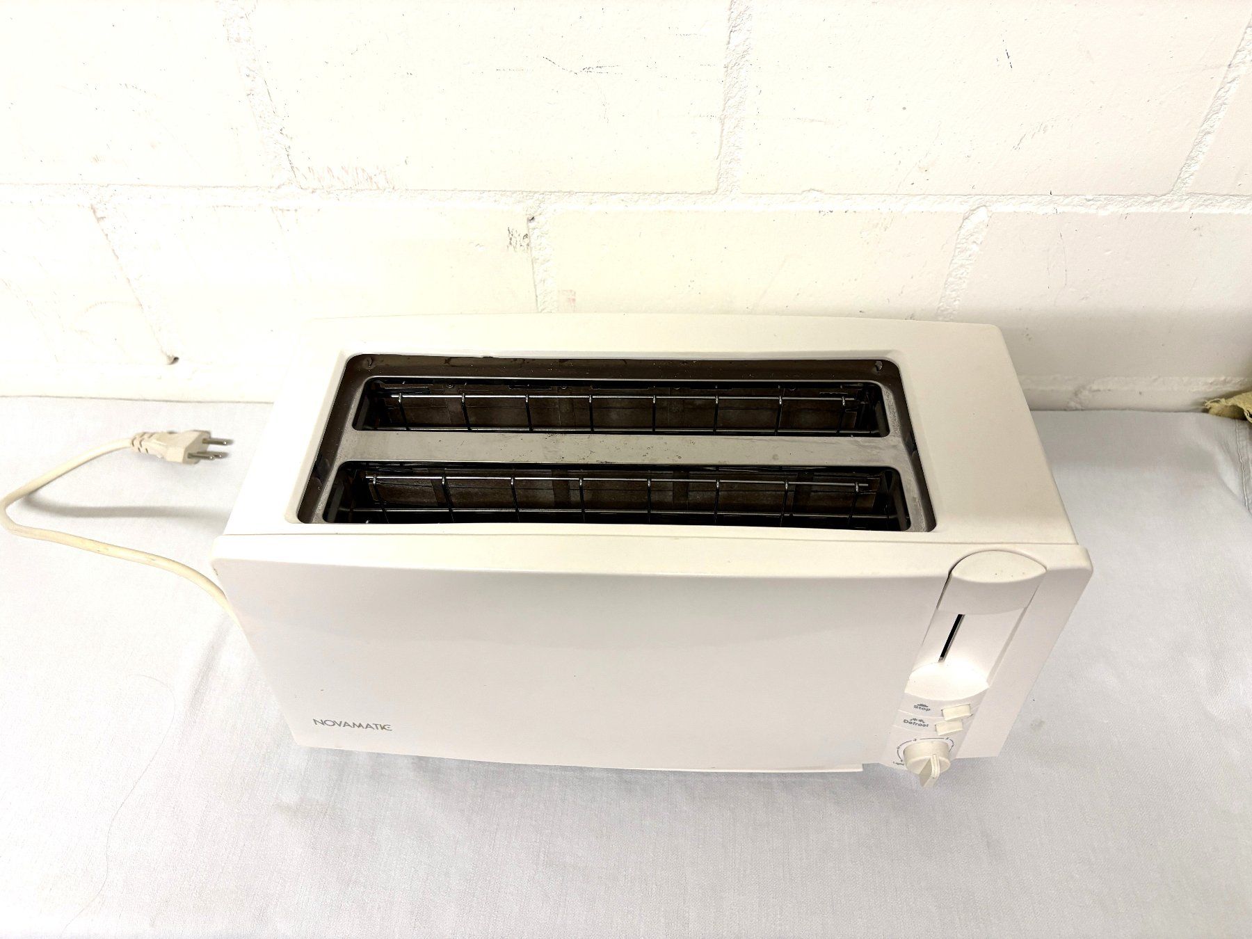 Fust Elettrodomestici da cucina: Toaster Marke NOVAMATIC – Usato da Glattbrugg venduto da Ariel012 6