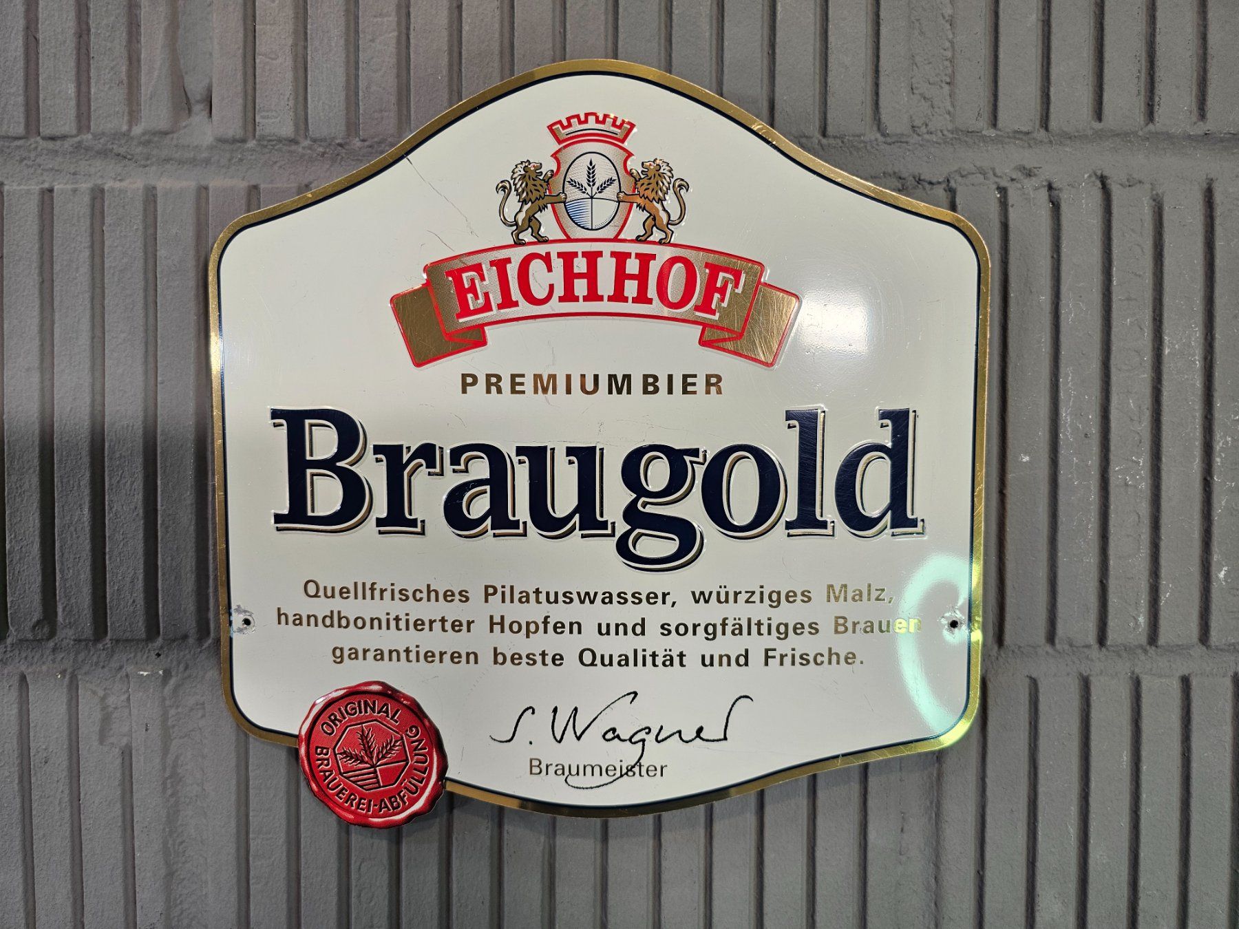 Eichhof Insegne: Eichhof Braugold Blechschild Alu-Westiform Bierwerbung 1/2 – Usato da Nottwil venduto da Wondewa-Shop