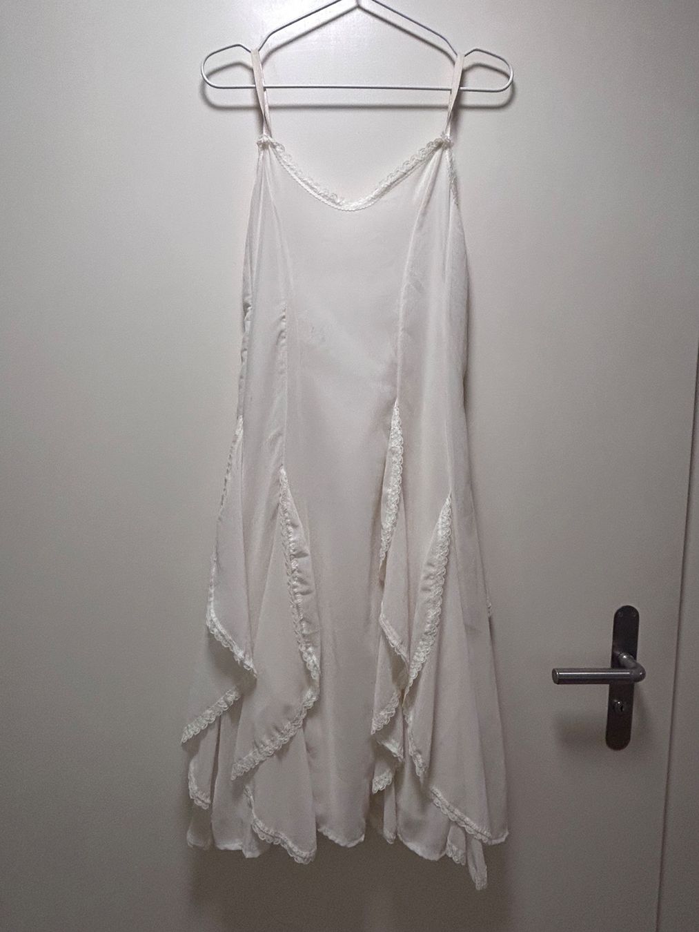Vestiti: White summer midi dress – Nuovo (secondo la descrizione) da Zürich venduto da rob_n7vd 1
