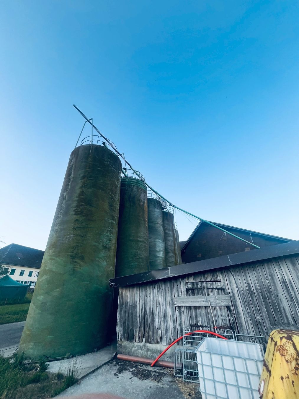 Nourriture: Silos – D'occasion à Flumenthal par Deere6110 1
