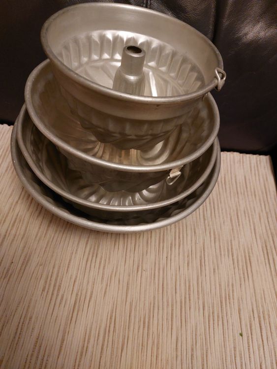 Moule à kouglof ou brioche Tupperware - Cake Pans & Molds - Art-Sur