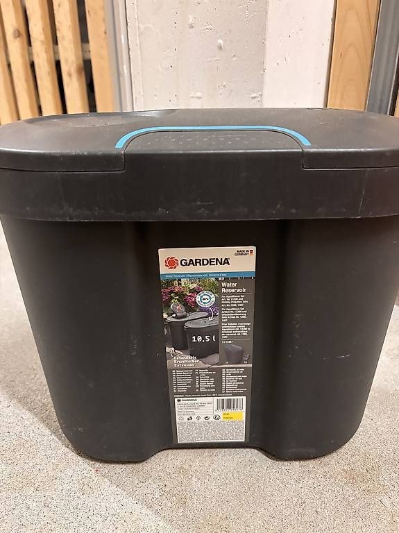 Recipients et similaires: Gardenia Wasserbehälter – D'occasion à Zürich par vendotodito