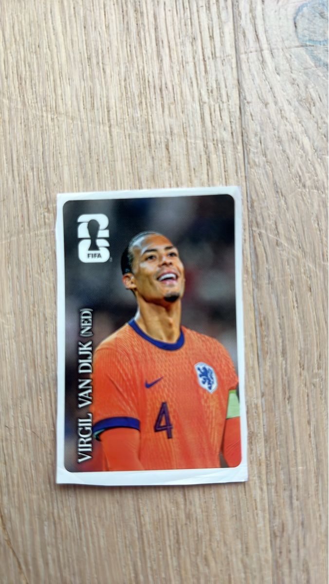 Panini Carte collezionabili: Panini 2026 Virgil van Dijk Coca Cola – Usato da Herrliberg venduto da lululemon