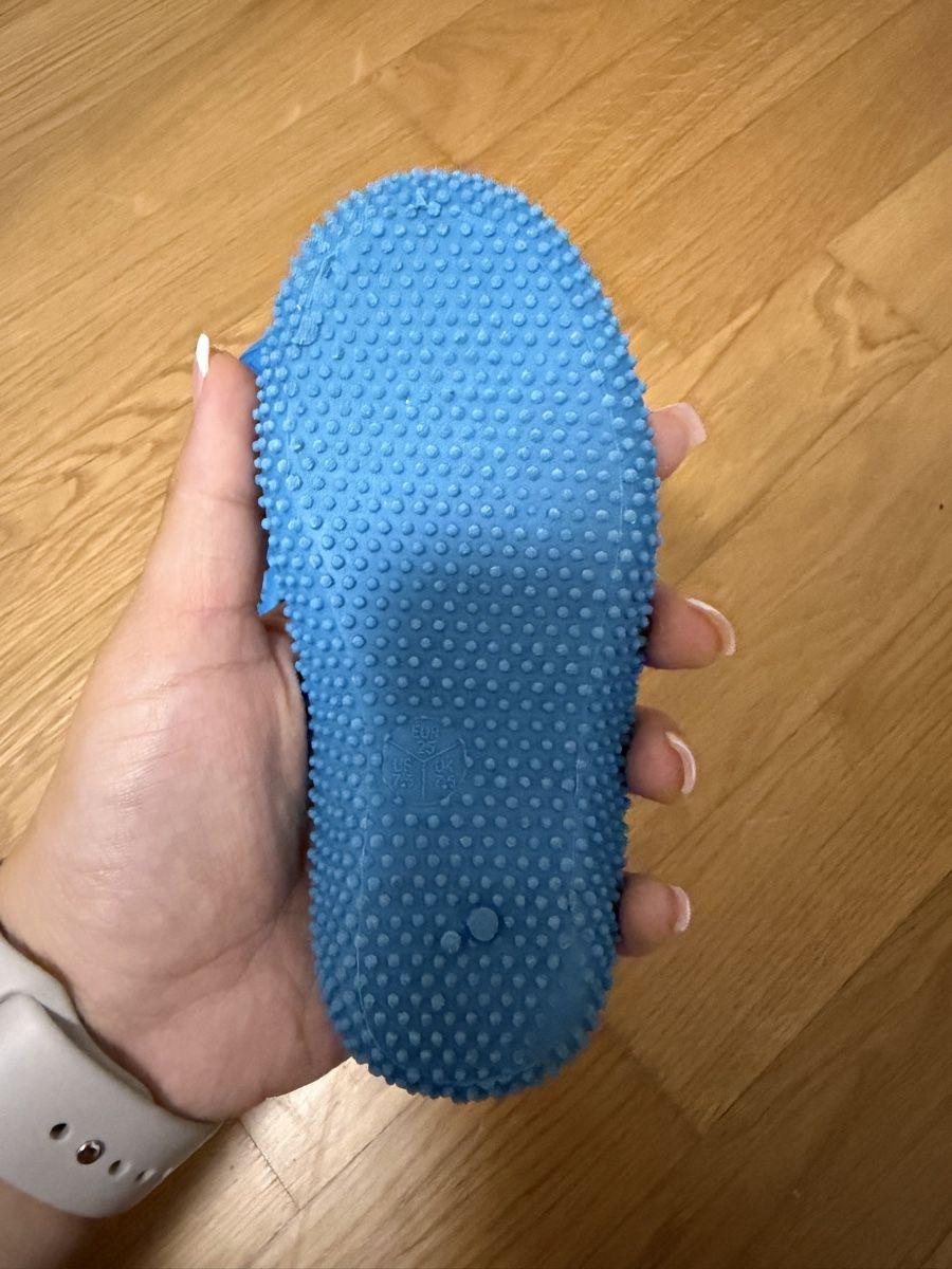 Scarpe per ragazzi: Badeschuhe Kinder blau Gr.25 NEU – Nuovo (secondo la descrizione) da Füllinsdorf venduto da had_kv5k 1