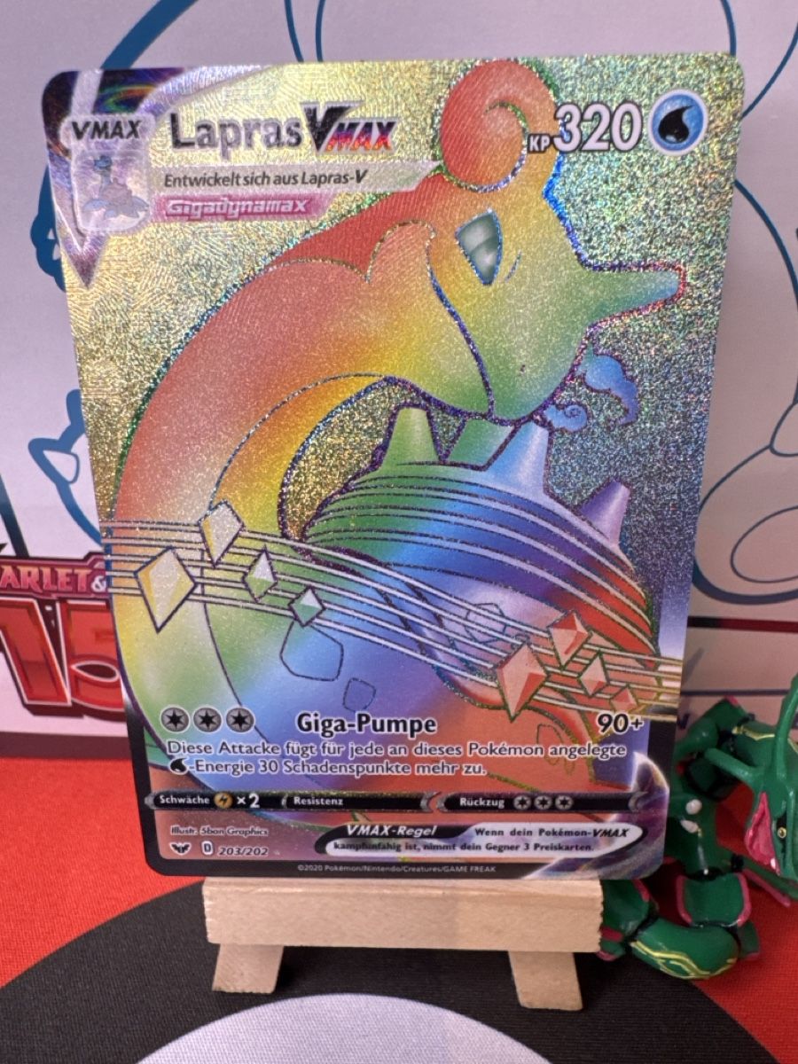 Pokémon Sammelbilder & Trading cards: POKÉMON / Lapras VMAX / Sword & Shield / Rainbow 🇩🇪 – Gebraucht aus Herzogenbuchsee von TCG-High-Quality