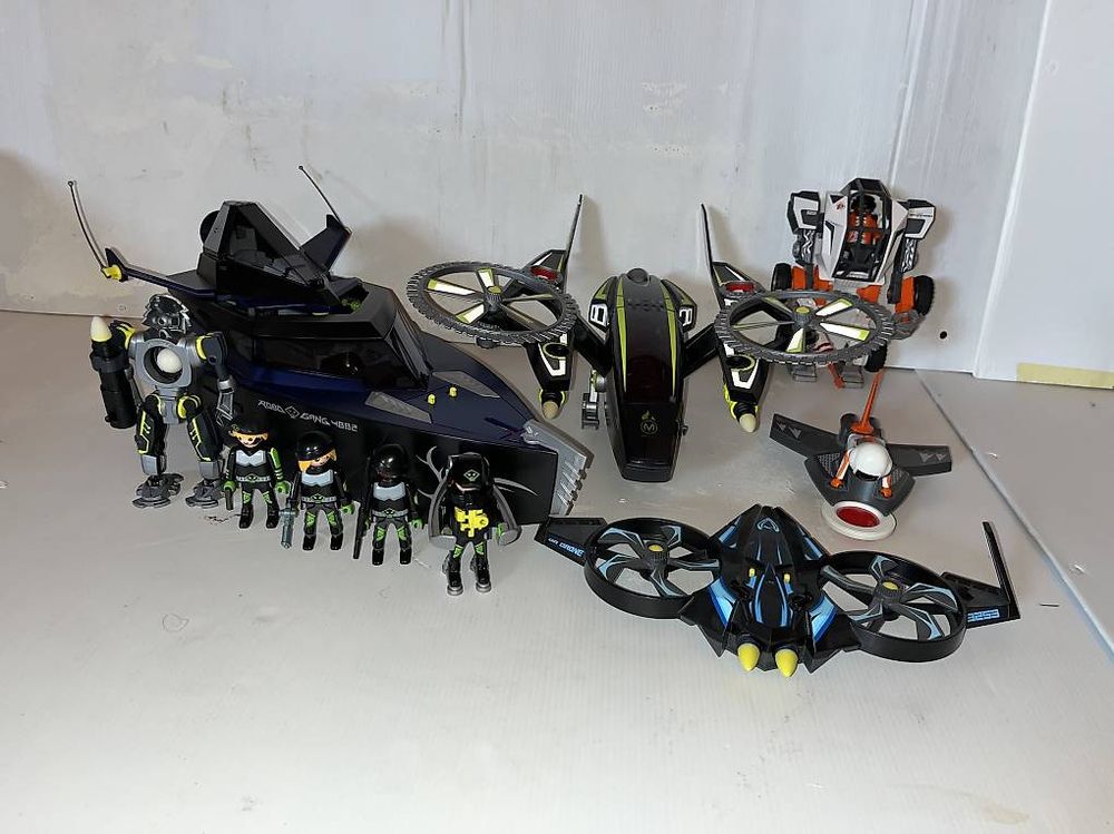 Playmobil Robo-Gangster Turbokampfschiff Razor-Copter (Gebraucht) in ...
