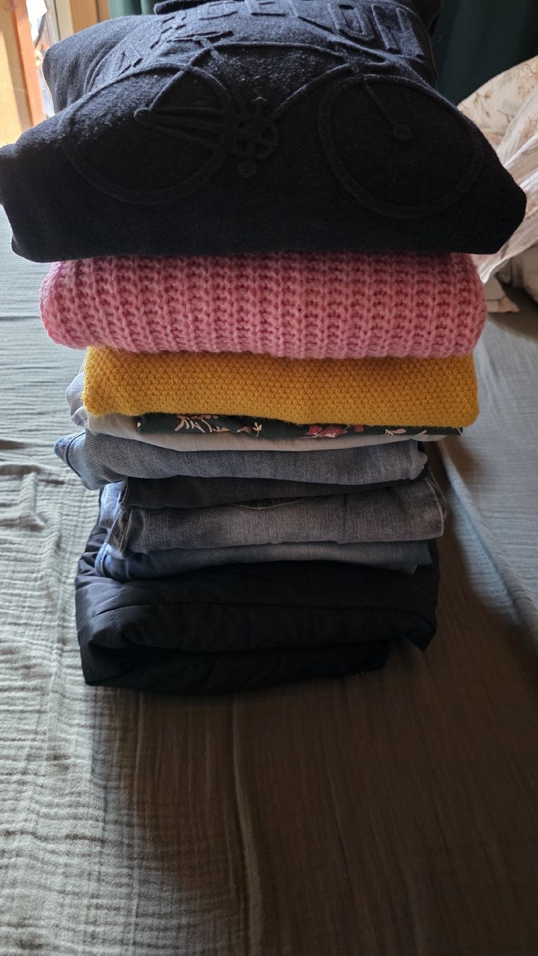 Lotti di vestiti: Damen Kleiderpaket Grösse L/XL – Usato da Brienz BE venduto da yukonjack22