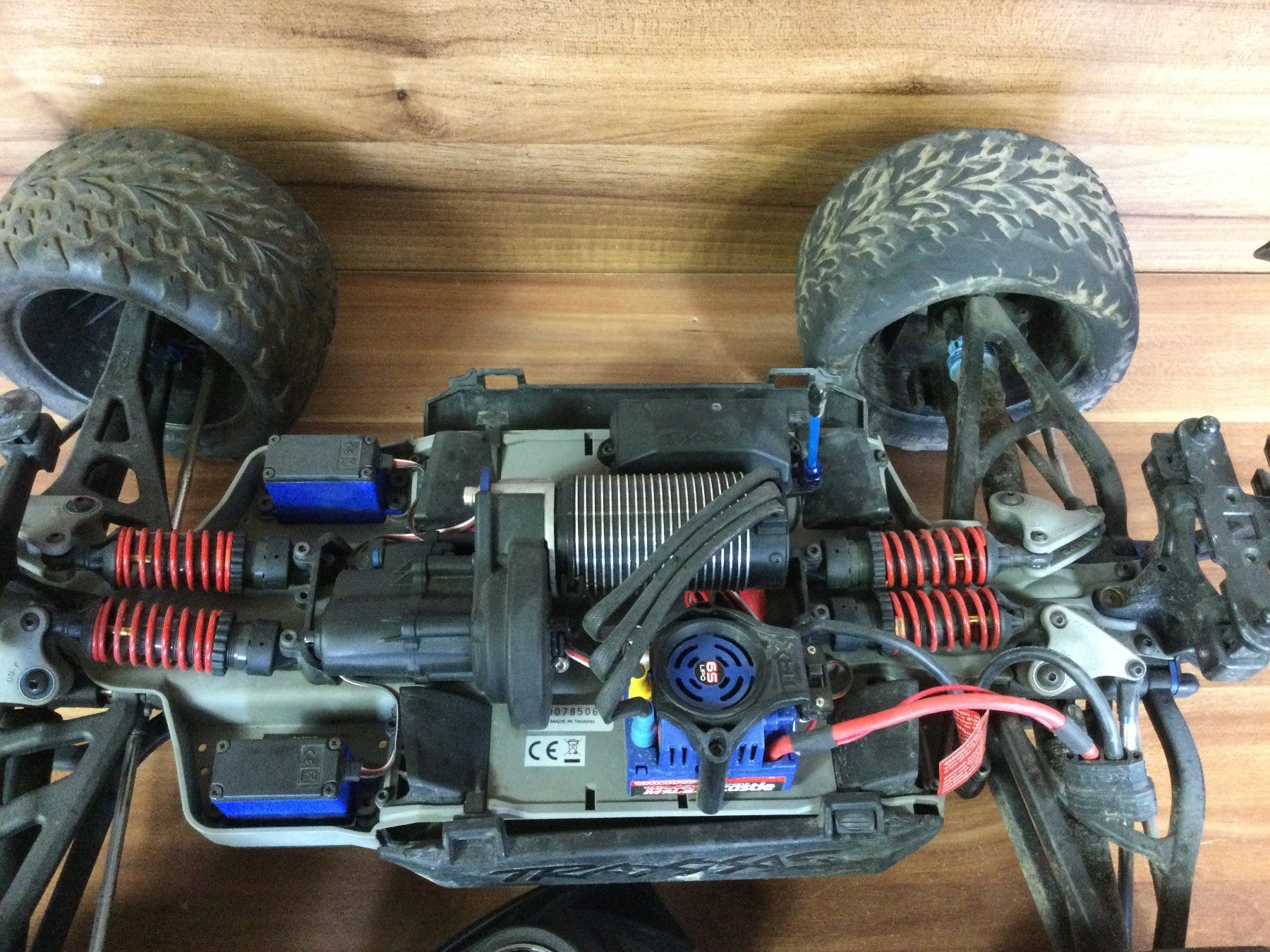 Traxxas RC Kits de montage: Gebrauchter Traxxas Model weiss ich nicht – D'occasion à Wangen SZ par kuriosum12 1