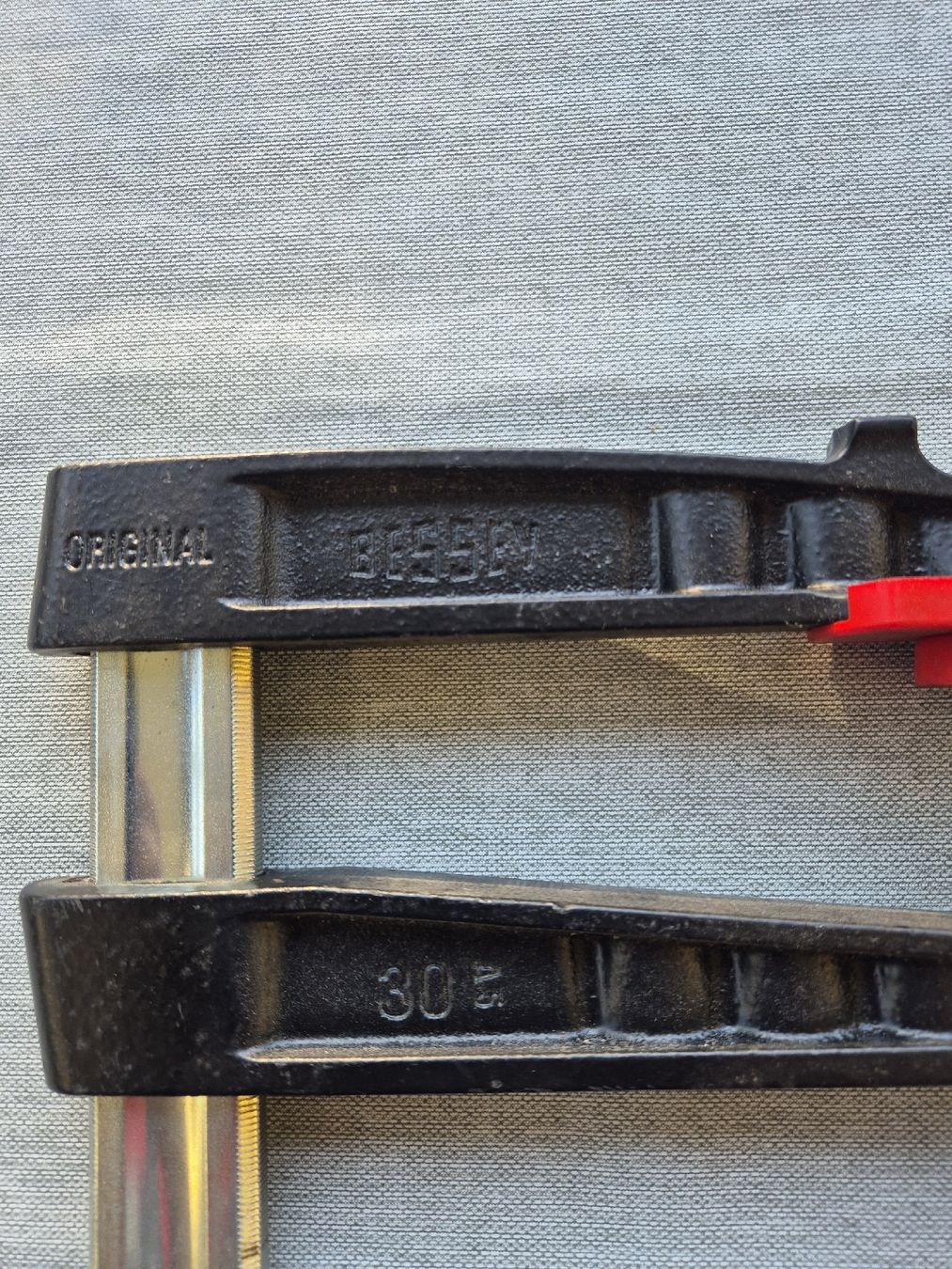 Tutti gli attrezzi: Schraubzwinge 300 mm – Usato da Hausen AG venduto da roland86190 2