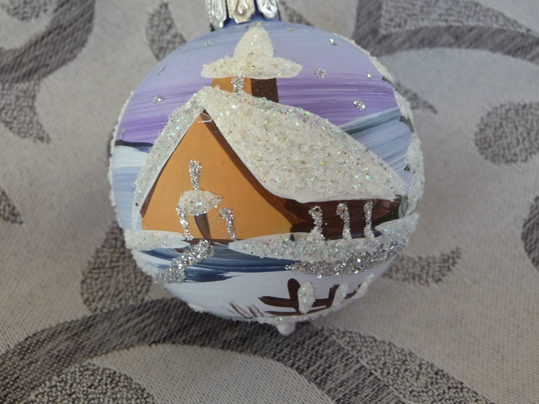 Tutte le decorazioni: kleine handbemalte Christbaumkugel – Nuovo e nell'imballaggio originale da Alpnach Dorf venduto da marvo