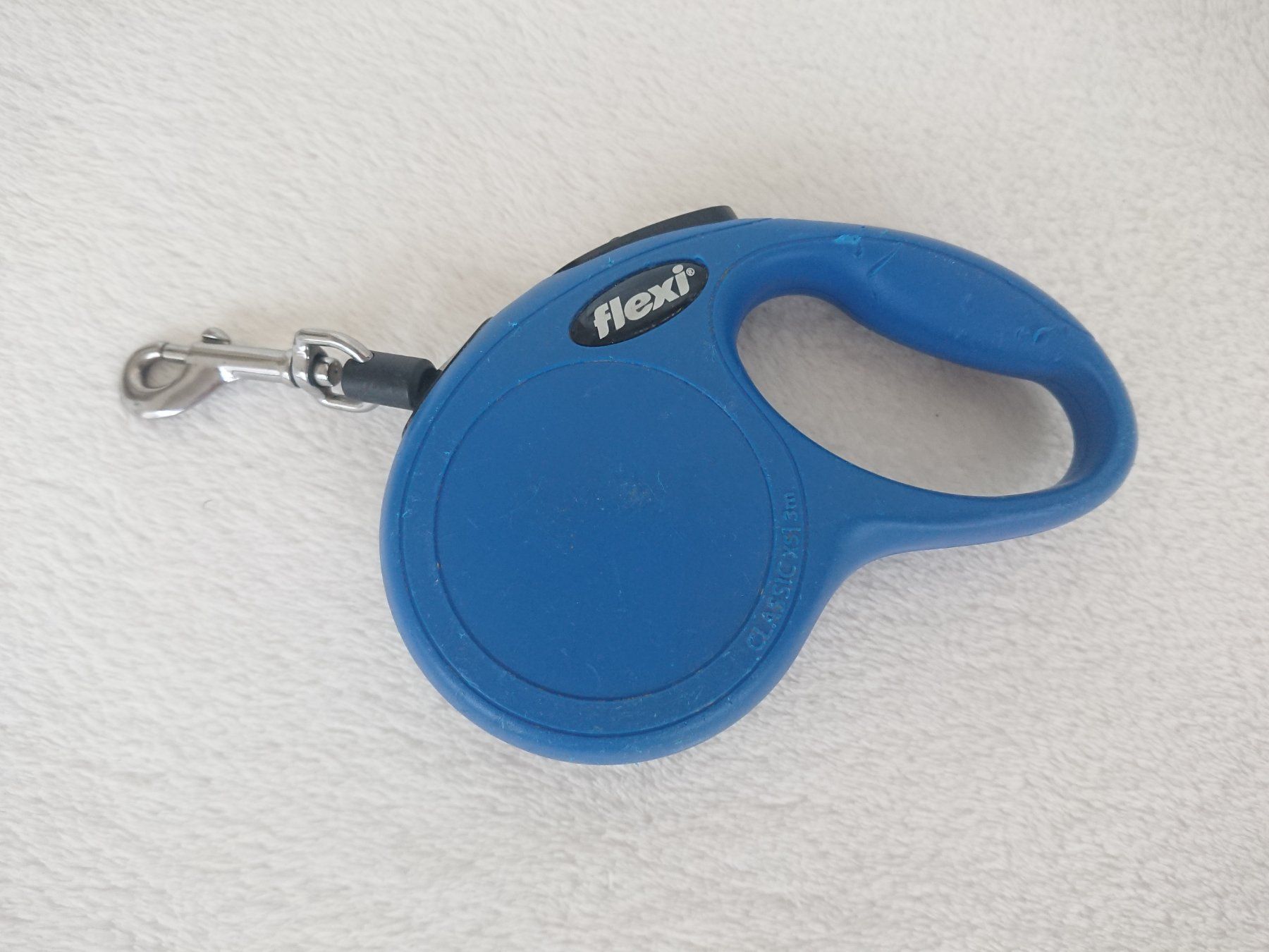 Flexi Guinzagli & Collari: Flexi Classic Roll-Leine Blau Klein XS 3m – Usato da Hallau venduto da CHACLA