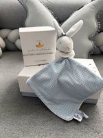 Doudou et Compagnie Schmusetuch Hase mit Schachtel
