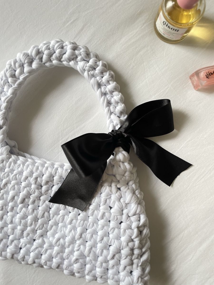 Borse da donna: Sac en crochet – Nuovo e nell'imballaggio originale da Concise venduto da Lae99 1