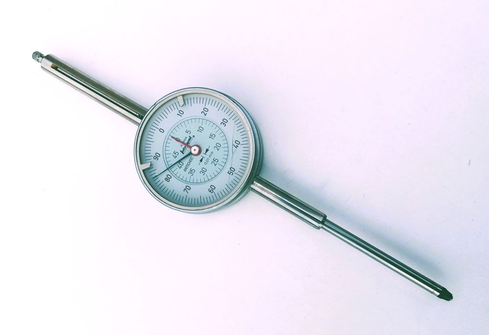 Messuhr 0–50 Mm – IP65 Wasserdicht, Messingwerk, Sonden-Schnellarbeitsstahl, 0,01 Mm Teilung