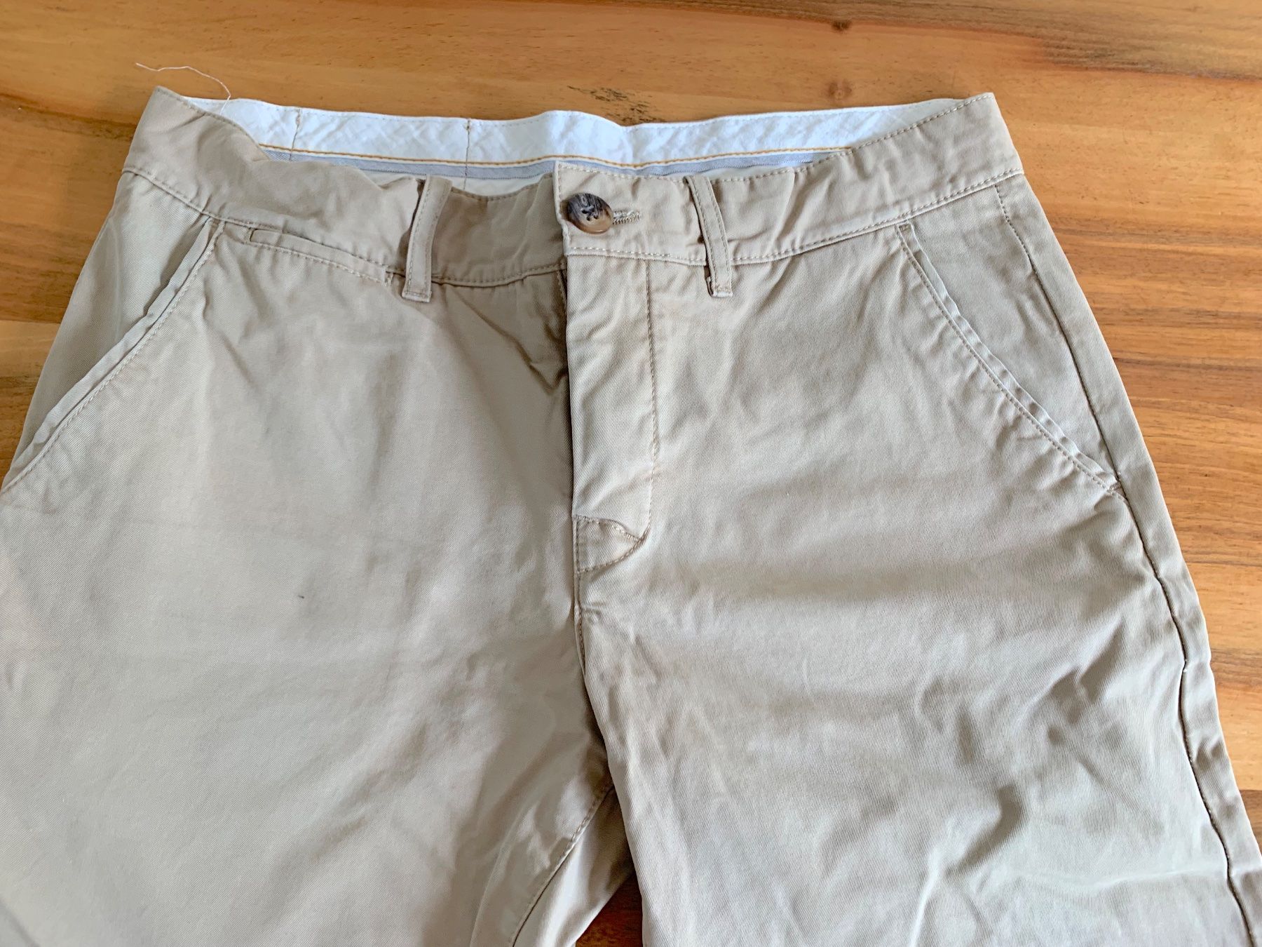 Peak Performance Pantaloni: Peak Performance Herren Freizeithose / Golfhose Gr. 32/34 – Usato da Meiringen venduto da Jackwashere 1
