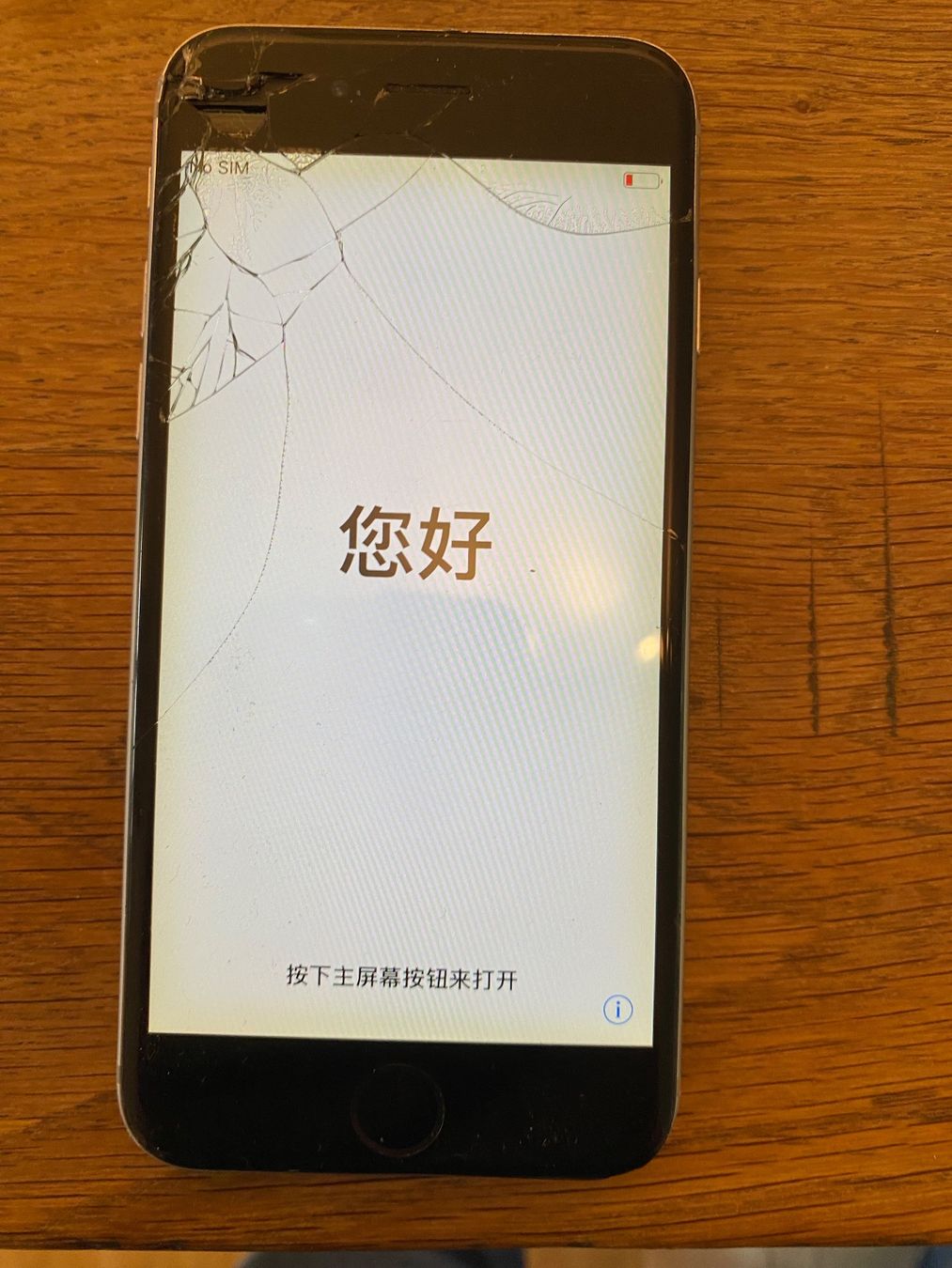 Apple Telefoni cellulari / Smartphones: iPhone 6 – Difettoso da Adliswil venduto da Busys