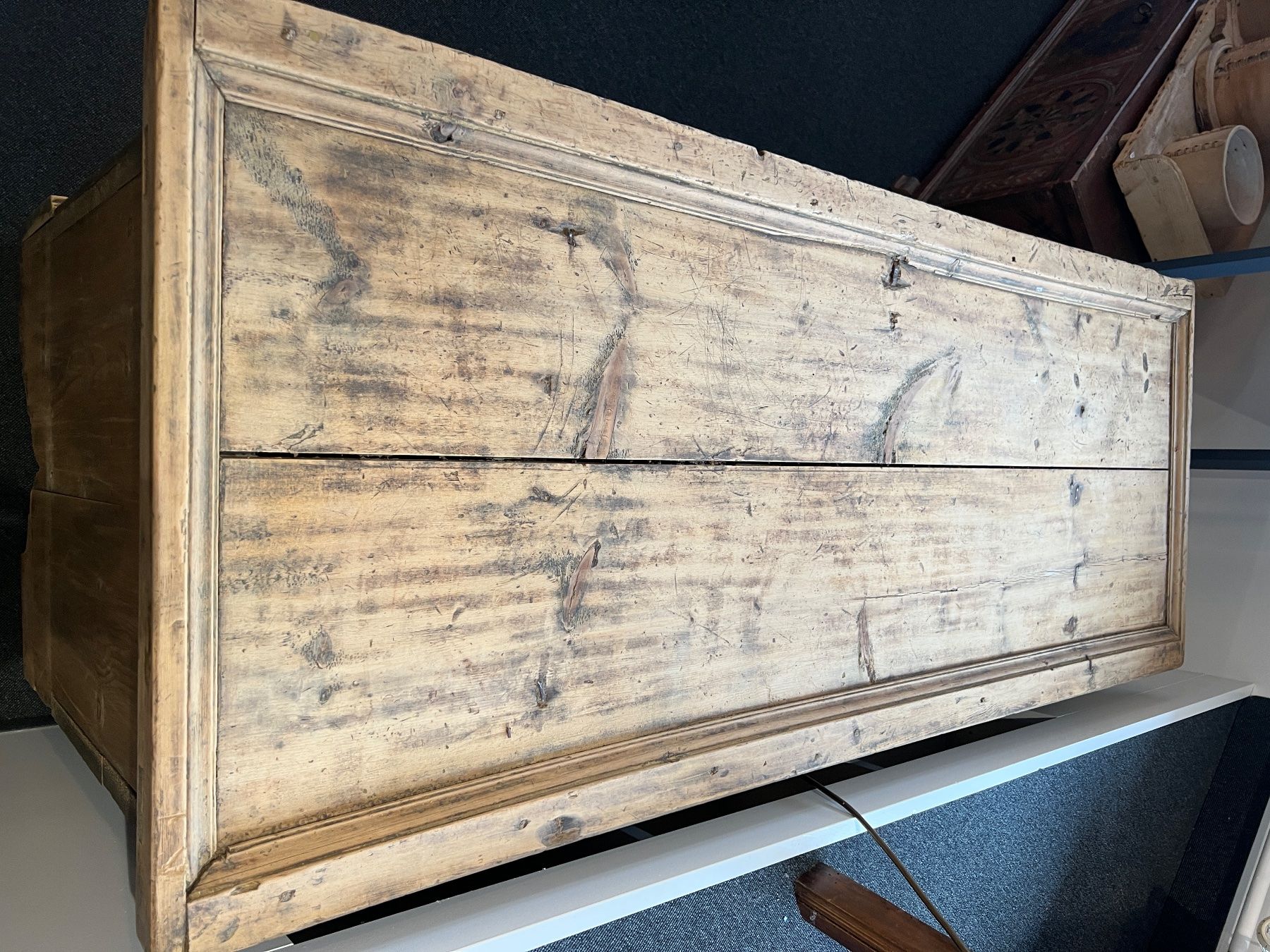 Cassapanche: Arventruhe Unterengadin – Usato da Gossau SG venduto da Keller-Antiques 2