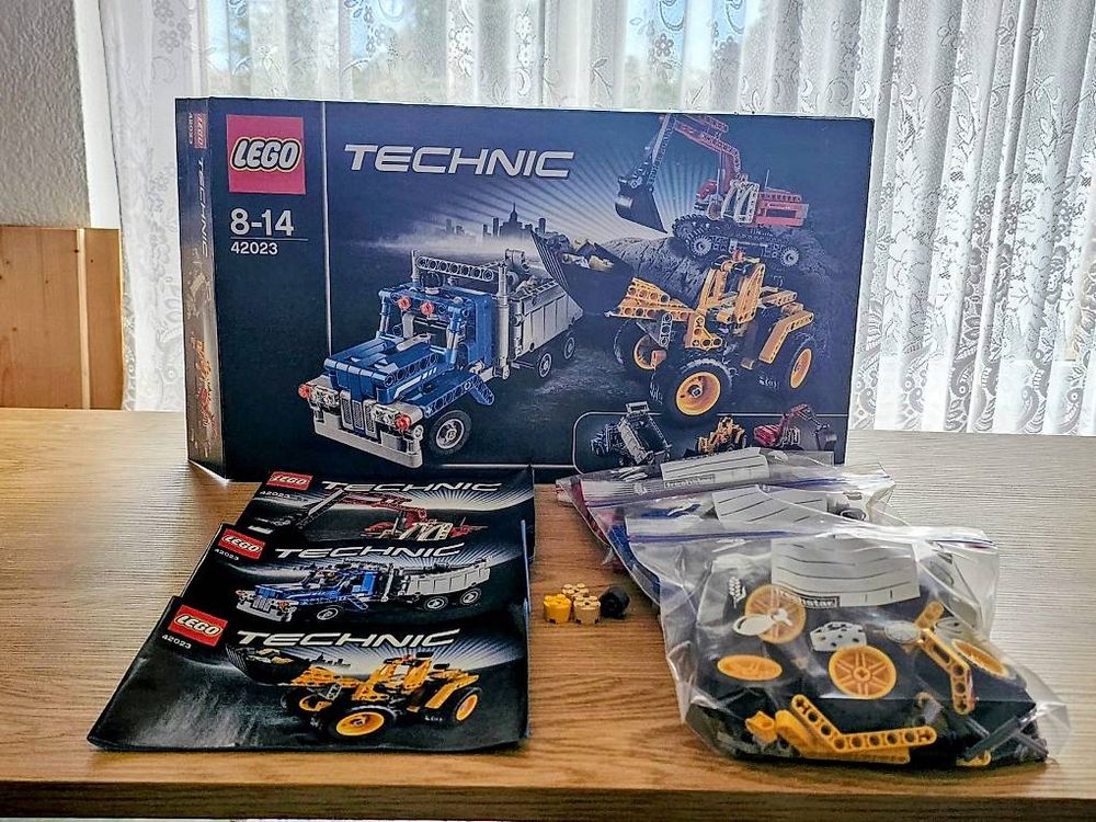 Lego Technic 42023 complet avec boîte et notice neuf (D'occasion) à ...