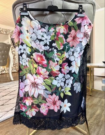 Guess Damen Sommer Bluse Gr. S / 36