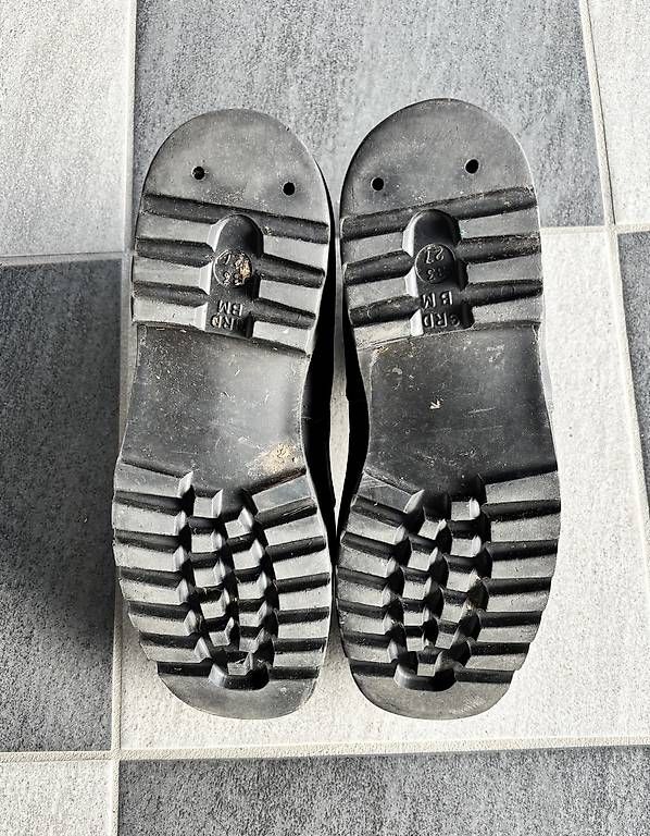 Scarpe da donna: Chaussure de marche – Usato da Saxon venduto da Topkap2 2