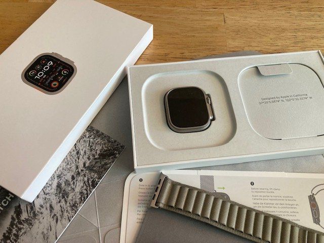 Apple Smartwatch: Apple Watch Ultra 2 49 mm, Titanium Indigo Alpine Loop S – Gebraucht aus Affoltern am Albis von premiumparts 1