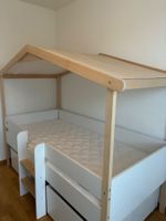 Kinderbett Hausbett Holz weiss mit Schubladen gebraucht