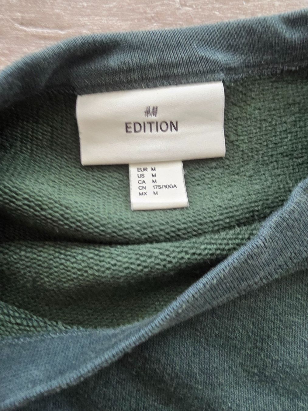 H&M Maglioni & Felpe: H&M Edition Sweatshirt M Baumwolle/Seide – Usato da Dietlikon venduto da Bonamesa 2