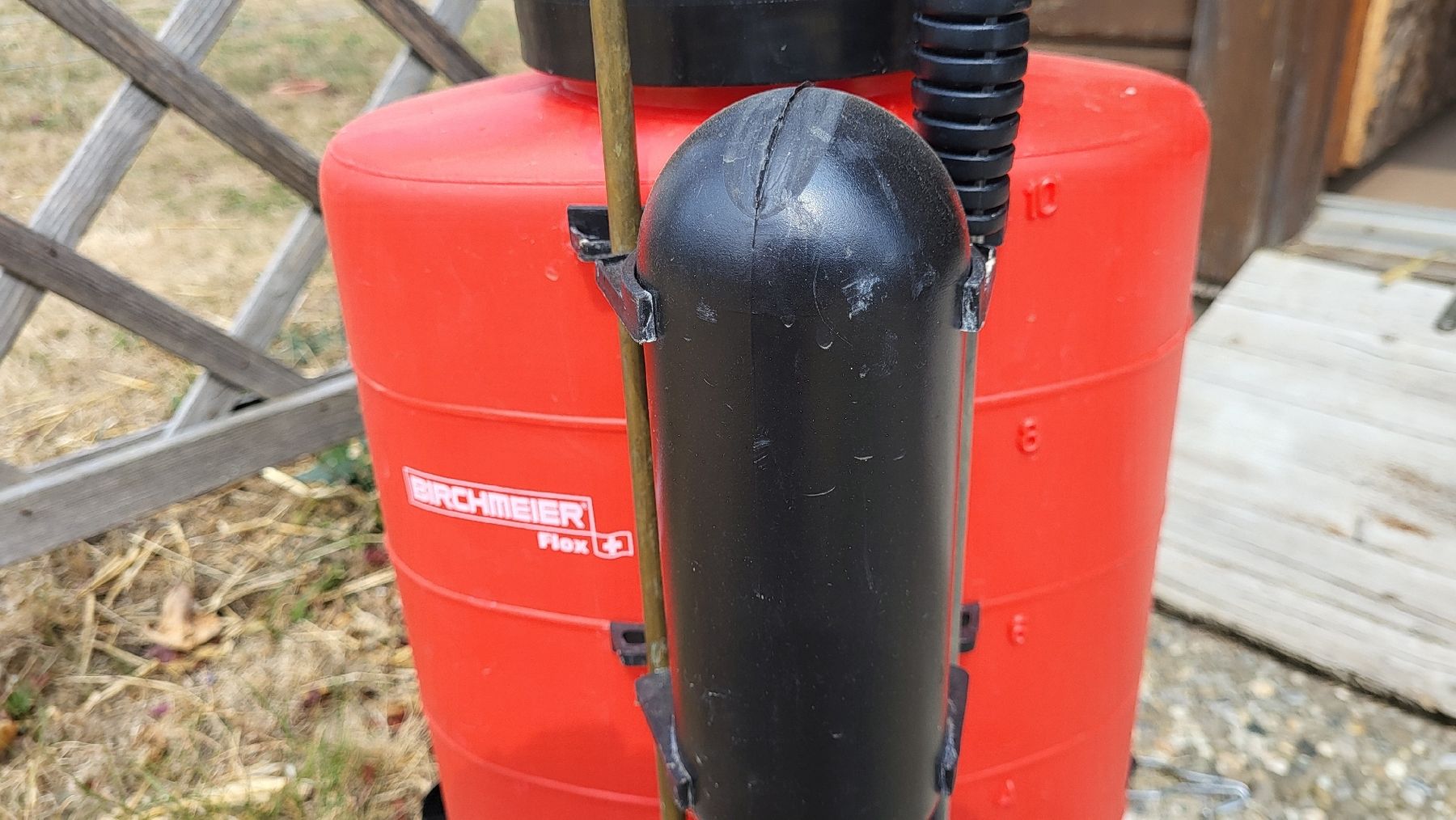 Medizinaltechnik: Drucksprüher Birchmeier Flex rot gebraucht 10L – Gebraucht aus Obergösgen von Tatzelwurm 3