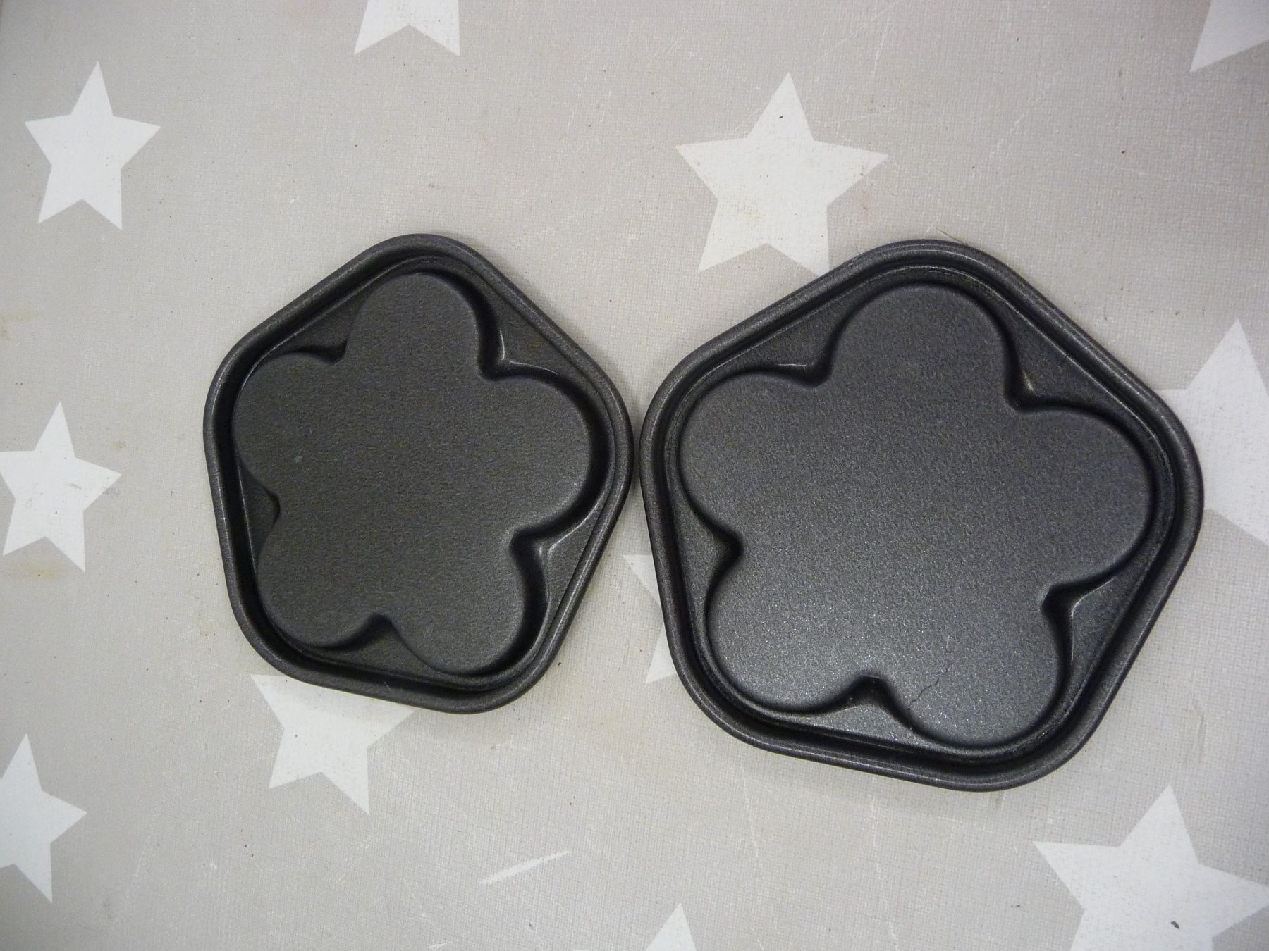 Betty Bossi Teglie da forno: 1 Betty Bossi Party-Brotbackform – Usato da Rafz venduto da Powacaddy 3