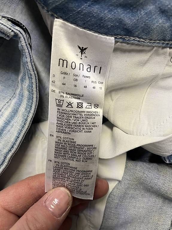 Monari Jeans: Monari Jeans Grösse 42 – Usato da Aarberg venduto da Beni-Nadine86 3