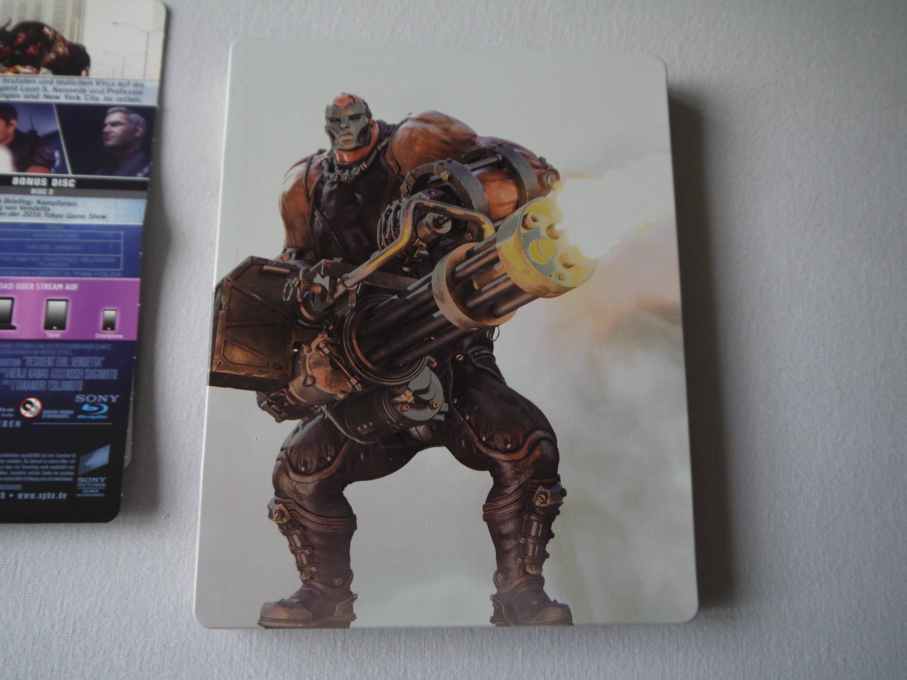 Tutti i DVDs: RESIDENT EVIL VENDETTA - Steelbook – Usato da Hagendorn venduto da Blaf 4