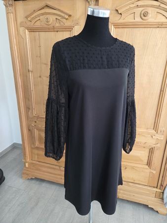 schönes Kleid, Kays