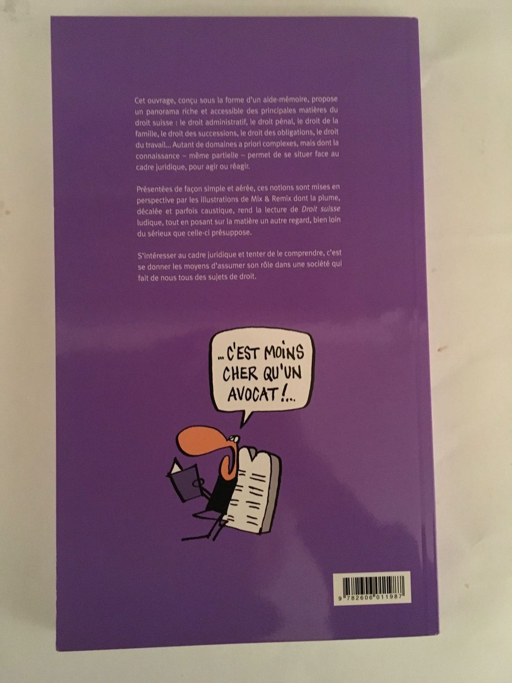 Libri: Droit Suisse (Collection Lep, 2009) – Usato da Düdingen venduto da pyl_dv98 1