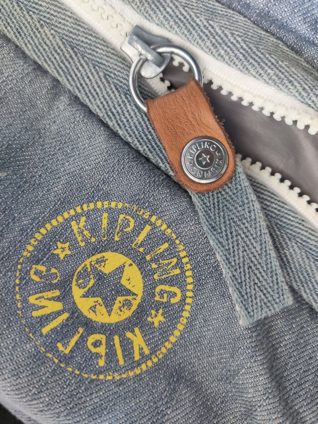 Kipling Borse da donna: Kipling Umhängetasche in blau/gelb – Usato da Schönenwerd venduto da sal_75dx 4