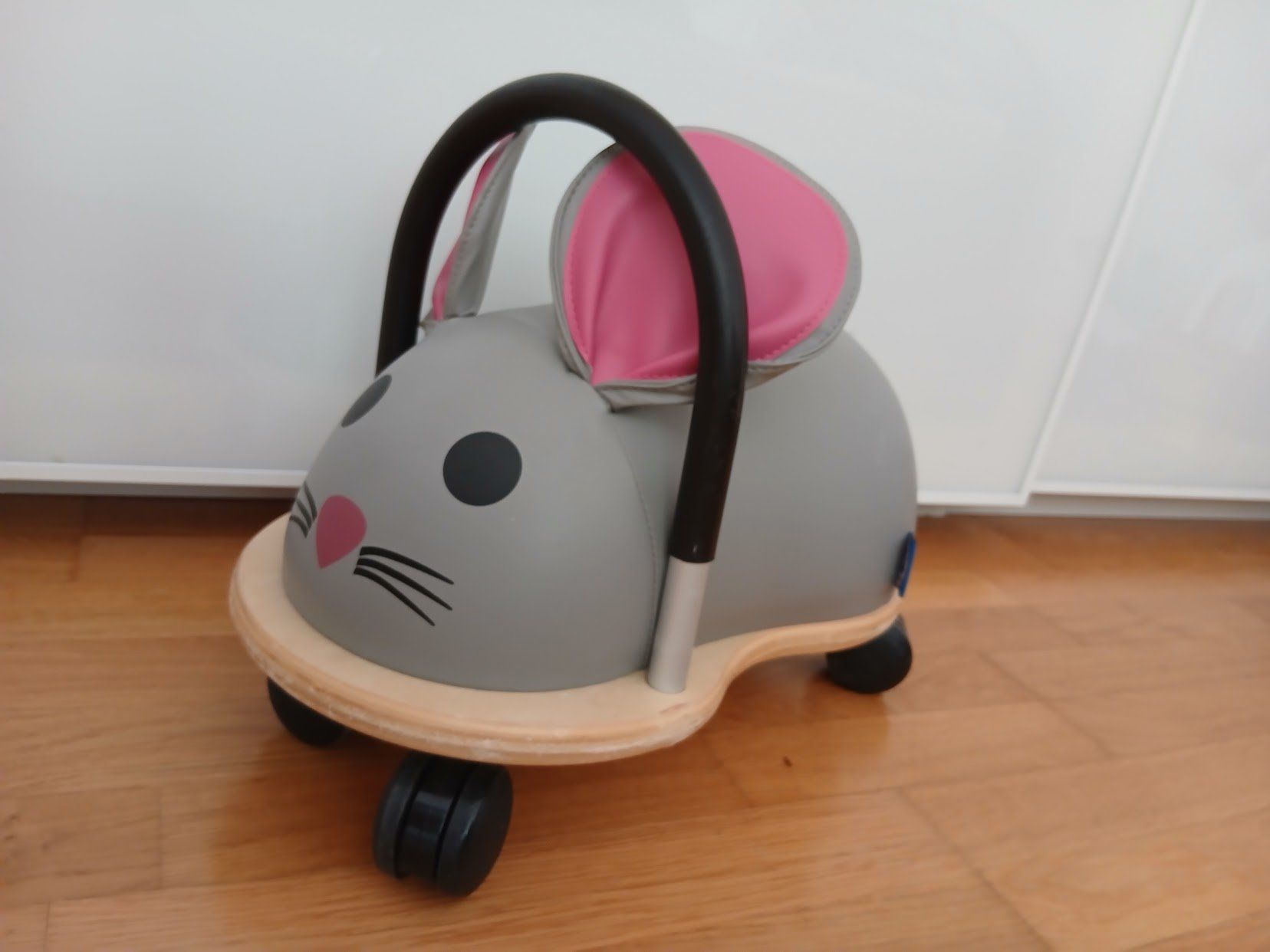 Giocattoli: Wheely Bug Rutschfahrzeug – Usato da Dübendorf venduto da Fip05