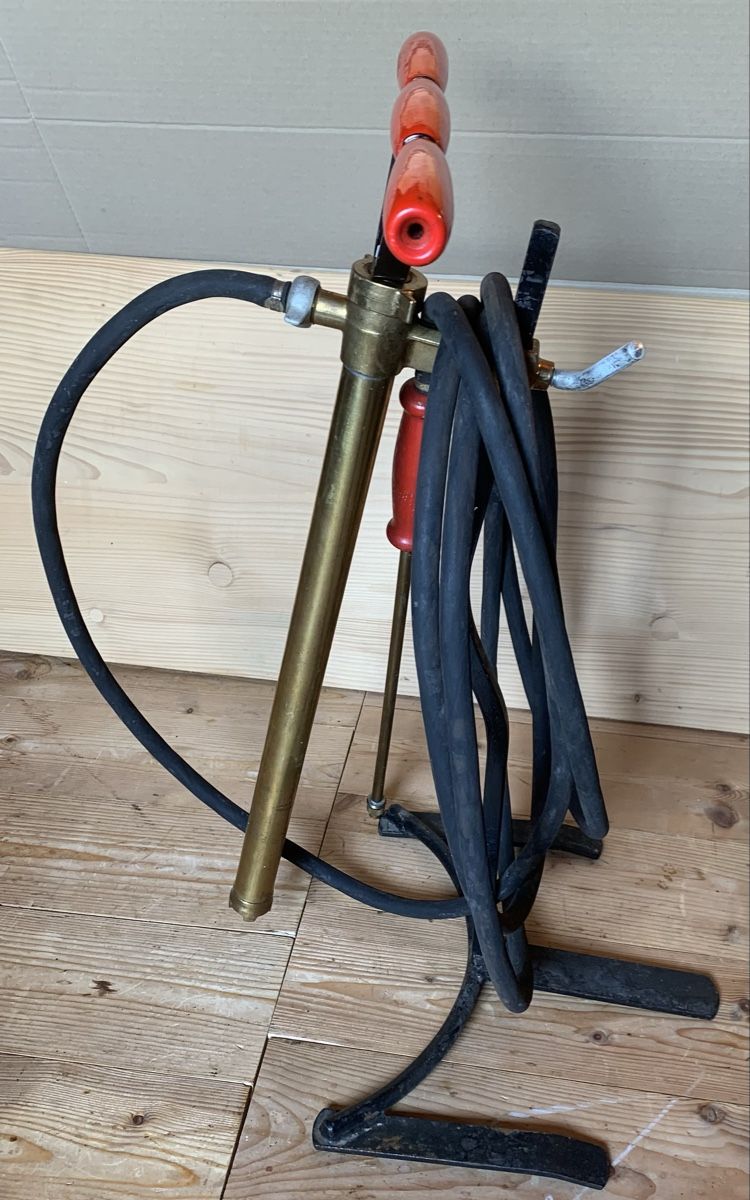 Feuerlöscher: Eimerspritze der CH Armee – Gebraucht aus Goldingen von Bergler012 2