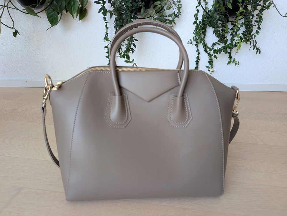Sacs femmes: Elegant taupe/beige leather handbag - Made in Italy – Neuf (Voir description) à Lachen SZ par joa_rf9n